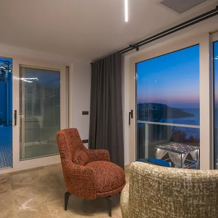 Front Superb Villas 别墅 Milas